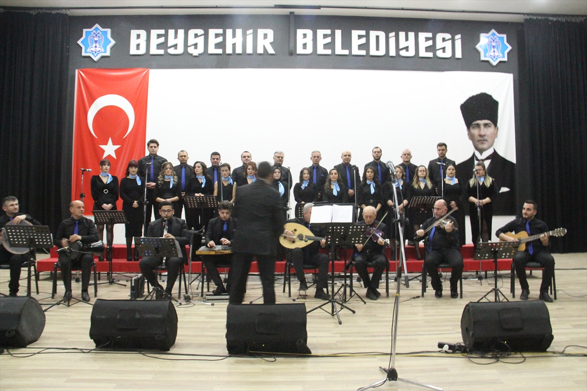 Bu koroda her meslekten insan var