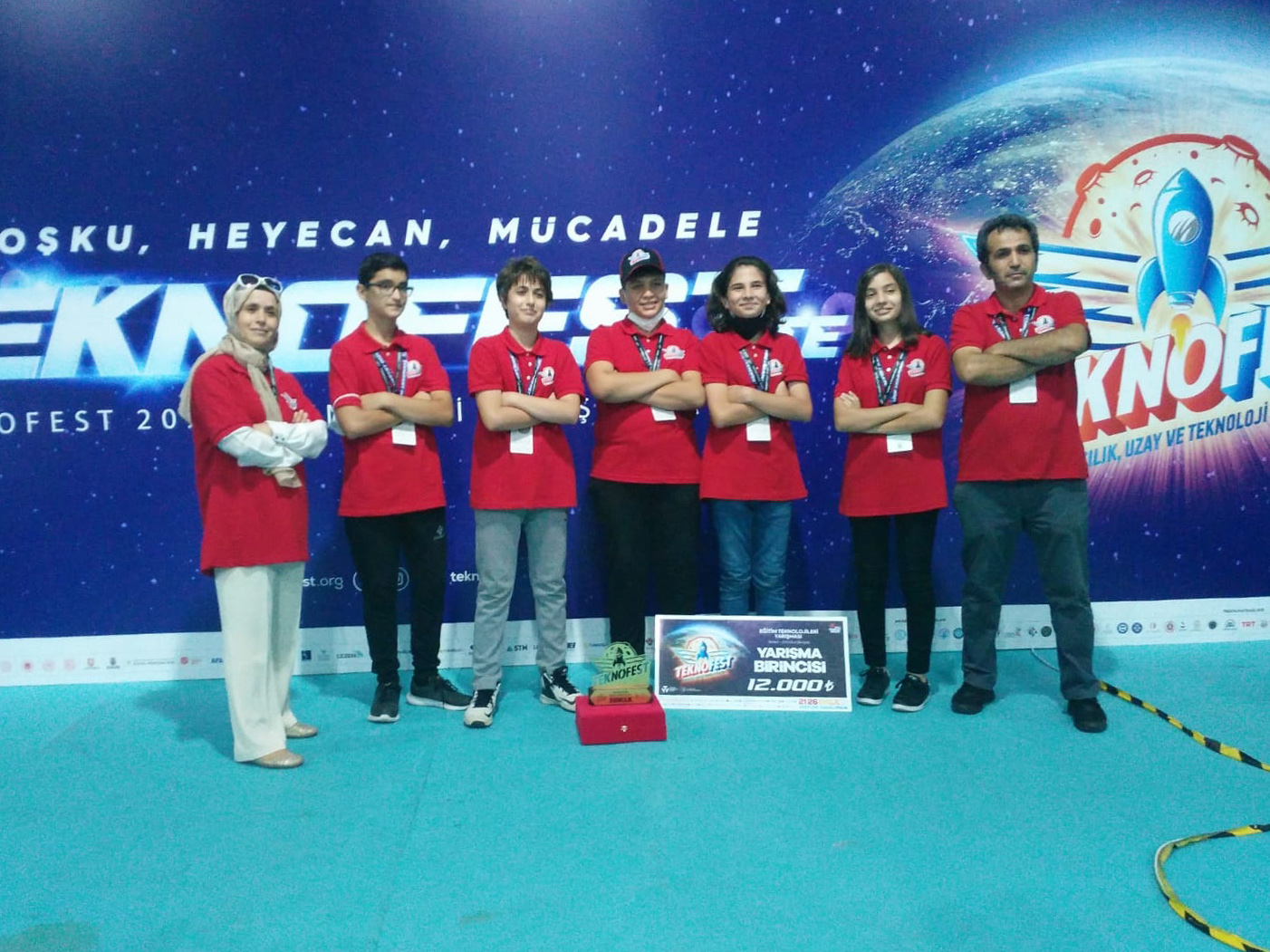 TEKNOFEST'21'de Meramlı gençlerden birincilik