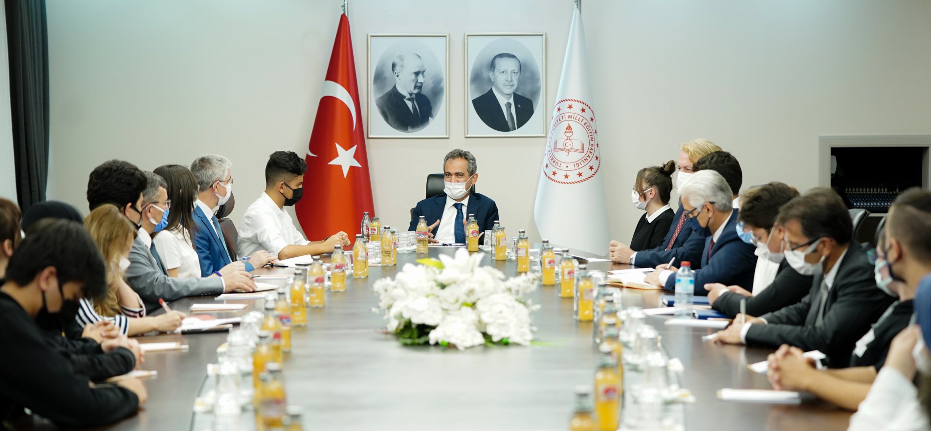 Bakan Özer:"Süreç planlandığı gibi ilerliyor"