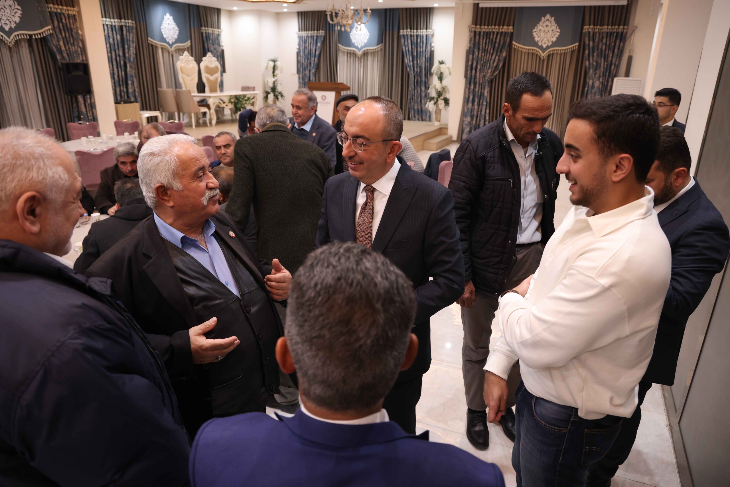 Meram'da muhtarlarla yatırım değerlendirme toplantısı
