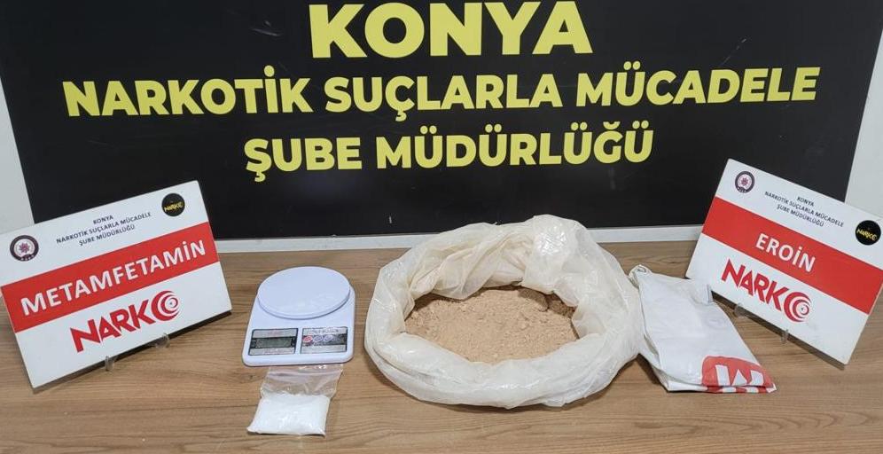 Sehpanın içine uyuşturucu gizlemişler!