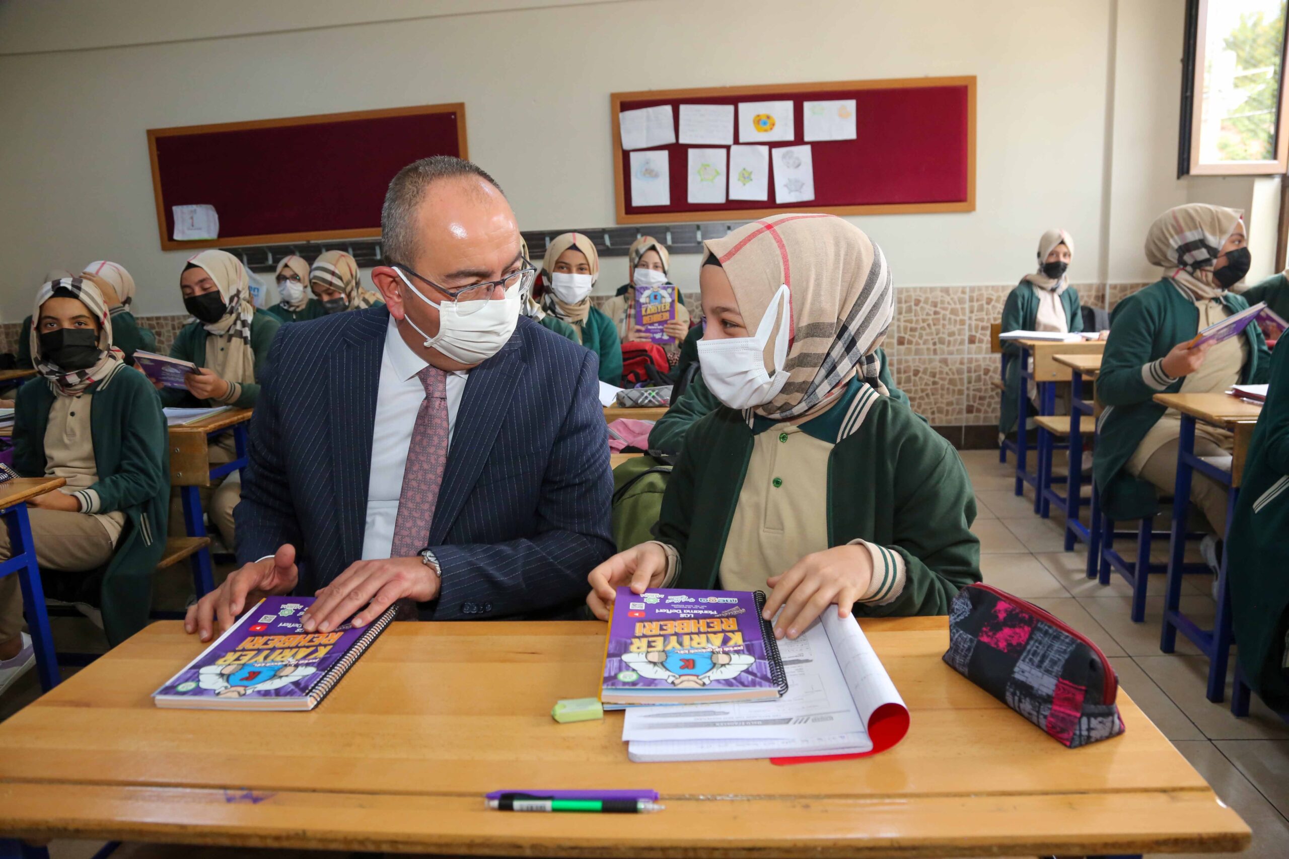 Öğrencilere Mega-Kariyer Rehberi