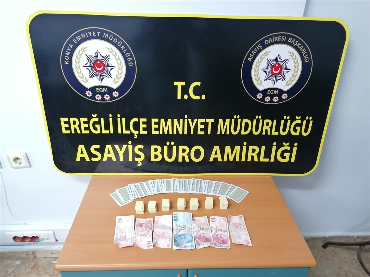 Kumar oynayan 8 kişiye toplam 14 bin 552 lira para cezası