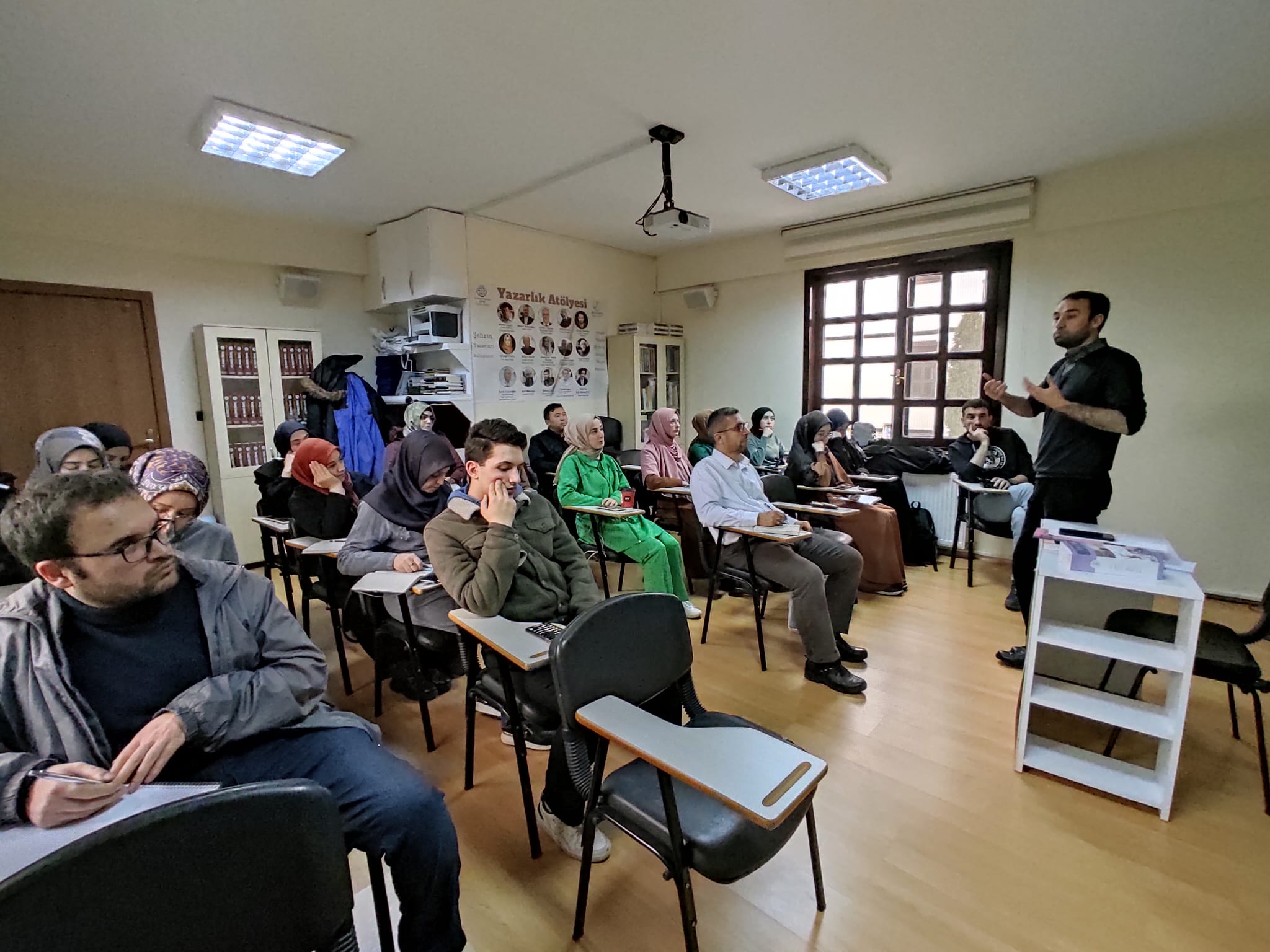 TYB Konya'da Yazarlık Atölyesi dersleri sürüyor