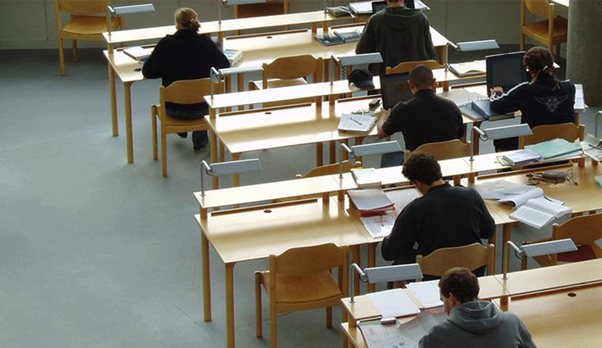 Üniversiteler yaza kadar uzaktan eğitim yapacak