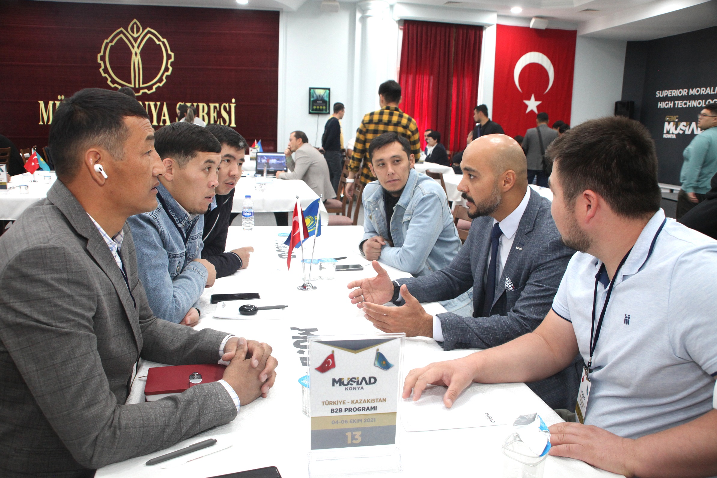 Kazakistanlı heyetlerle iş görüşmeleri gerçekleştirildi