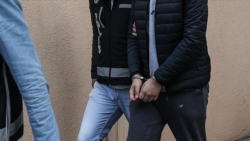 Emre Apartmanı'nın şantiye şefi ve fenni mümessili Nazmi Tosun gözaltına alındı