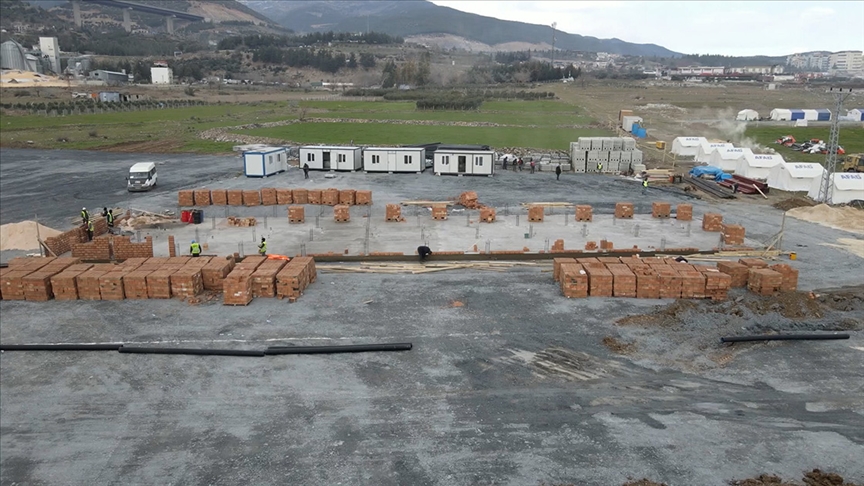 Nurdağı ve İslahiye ilçelerine geçici barınma alanları kuruluyor
