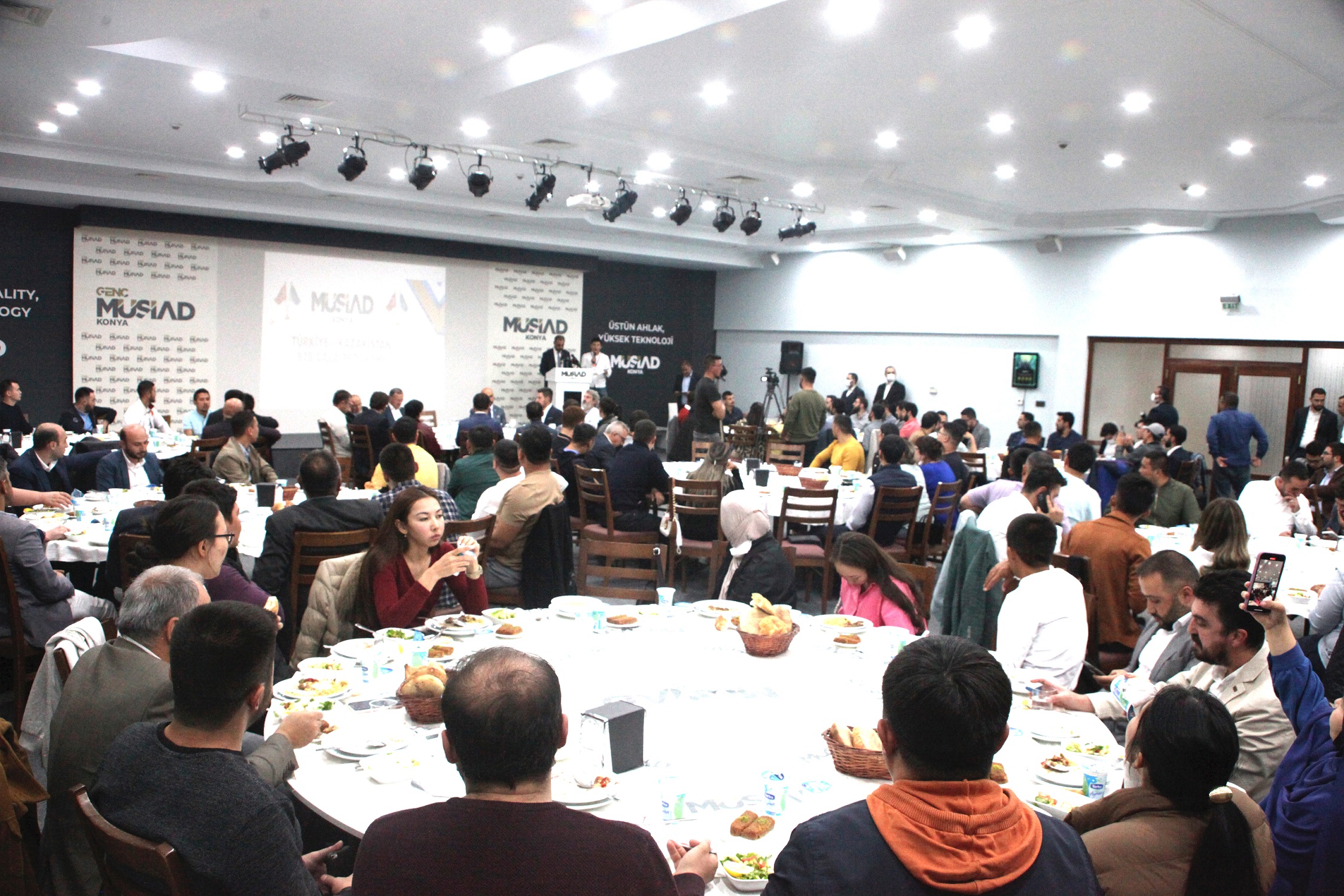 “Türkiye - Kazakistan arasındaki ticaret hacmi artırılmalı"