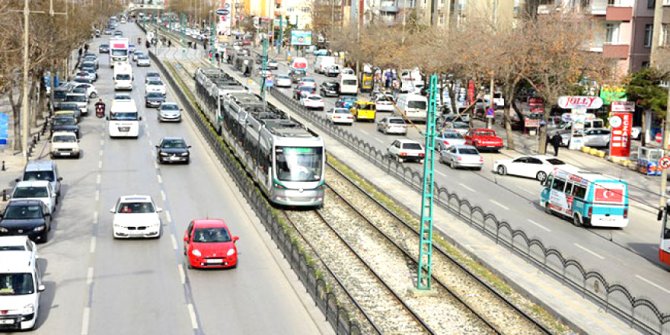 Konya'da trafiğe kayıtlı araç sayısı 808 bin 380