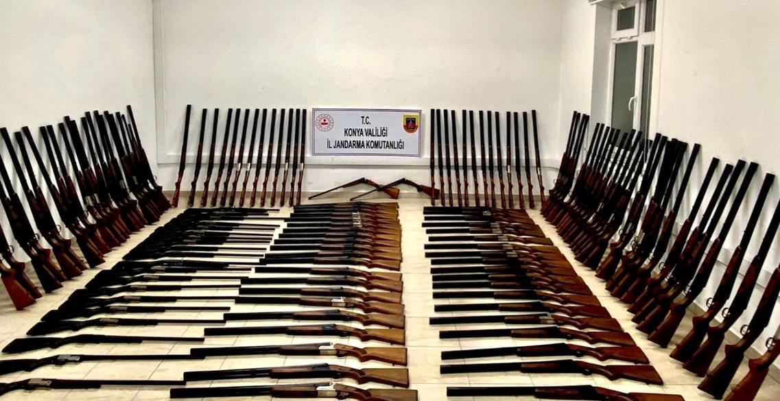Beyşehir'de silah kaçakçılığı operasyonu