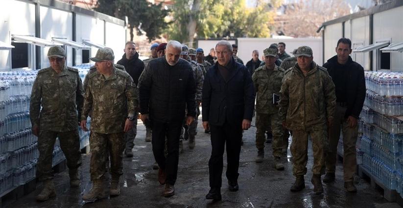 Hulusi Akar'dan Hatay'ın Defne ve Kumlu ilçelerinde inceleme