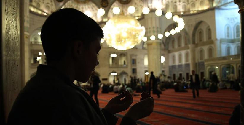 Ramazanın müjdecisi Berat Kandili idrak edilecek
