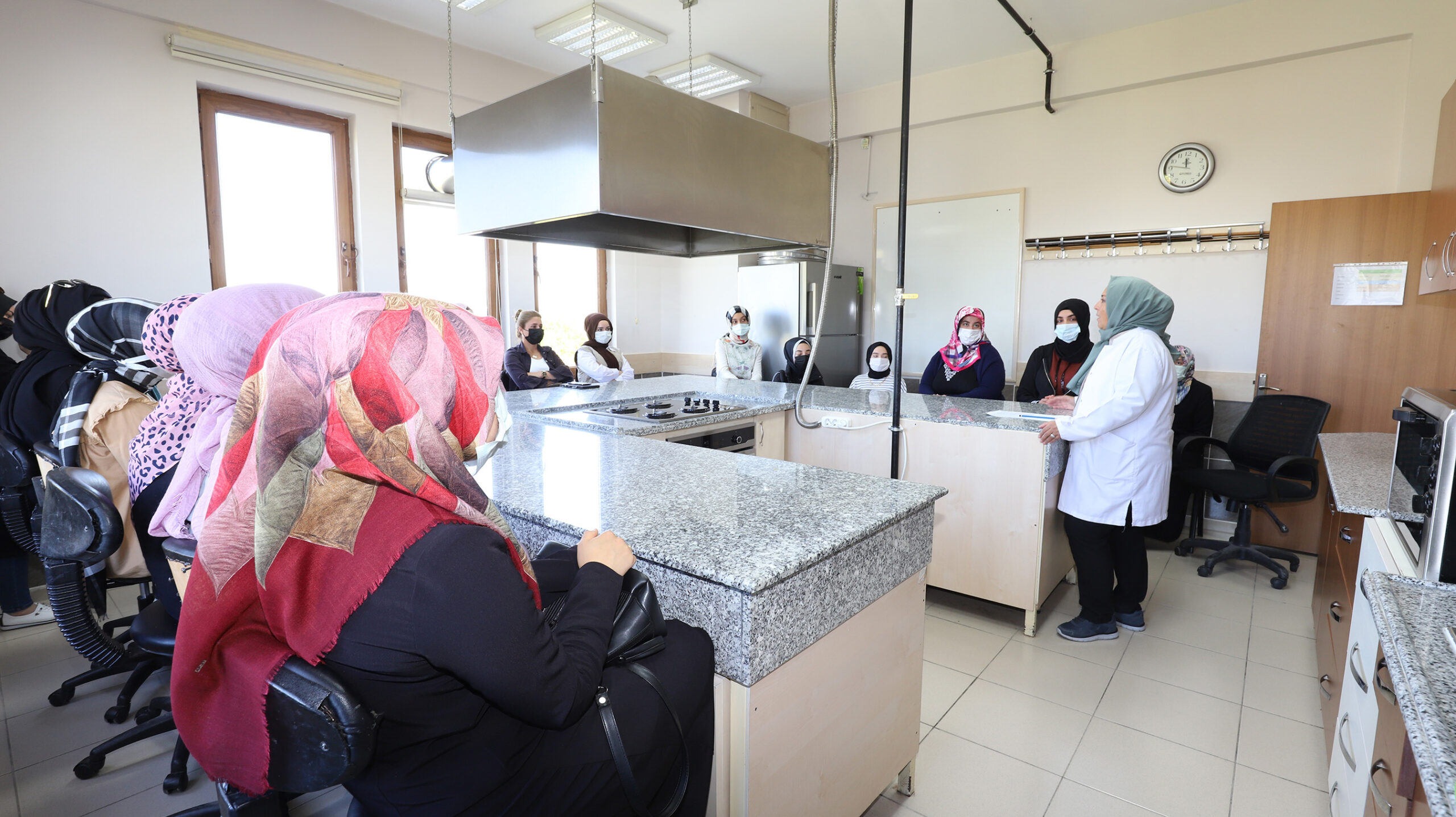 KOMEK’te yeni dönem eğitimleri başladı