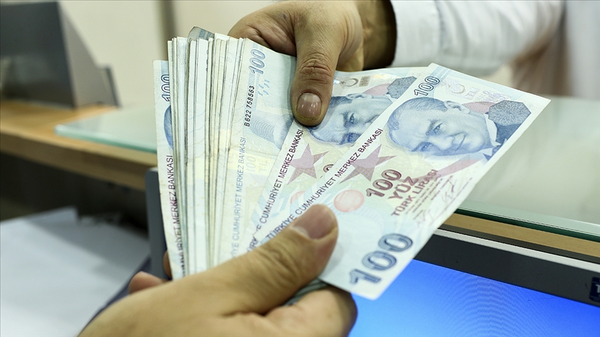 YÖK, burs miktarlarını artırdı