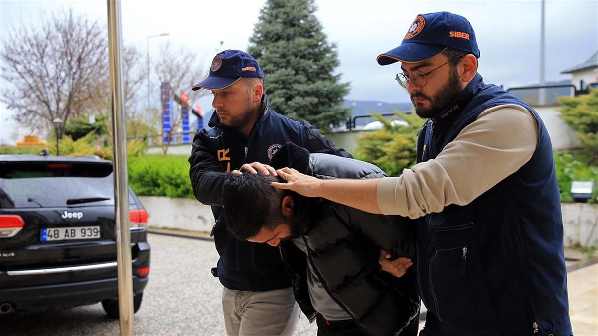 Sahte konteyner ilanlarıyla depremzedeleri dolandırdı