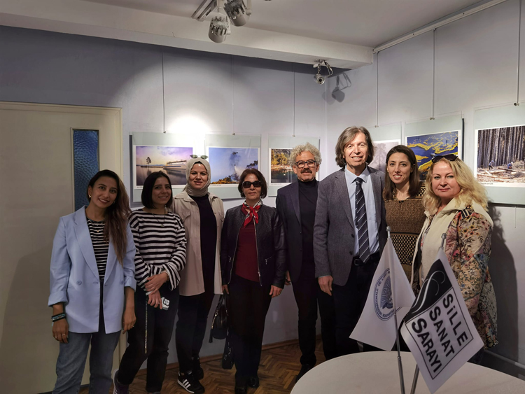 Ali Osman Aktürk ilk kişisel sergisini açtı