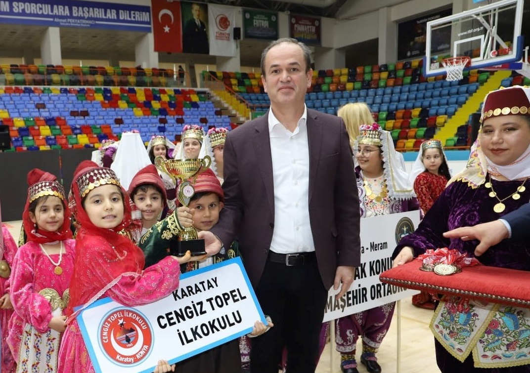 Cengiz Topel İlkokulu birinci oldu