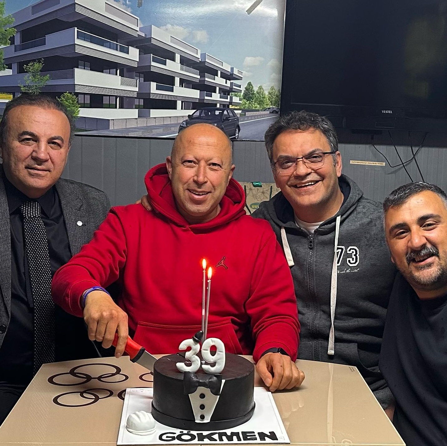 Gökmen Toprak yeni yaşını kutladı