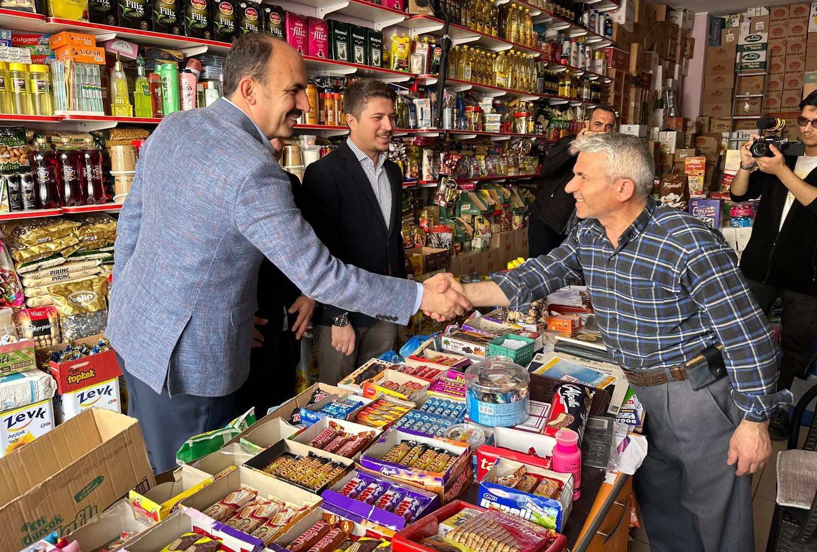 Özboyacı, Doğanhisarlılarla bir araya geldi