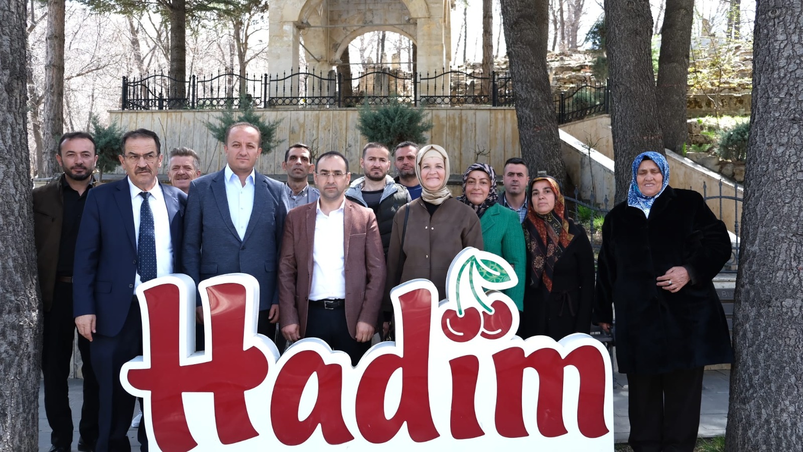 Milletvekili adayı Meryem Göka, Hadim'i ziyaret etti