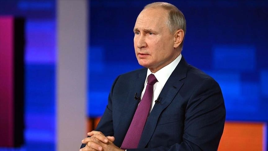 Putin'den dost ülkelere 'jest'