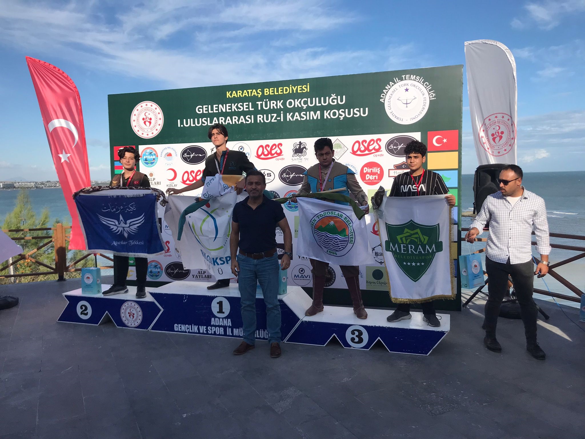 Meram Belediyesporlu okçular madalyalarla döndü