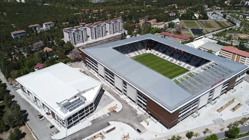 Elazığ'ın modern stadında yarın ilk düdük çalacak