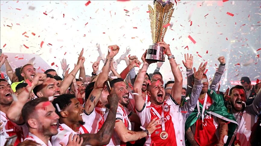Süper Lig'e yükselen Samsunspor kupasını kazandı