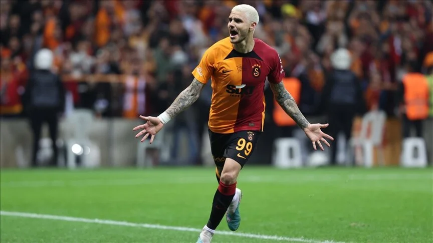 Galatasaray şampiyonluk yolunda ilerliyor