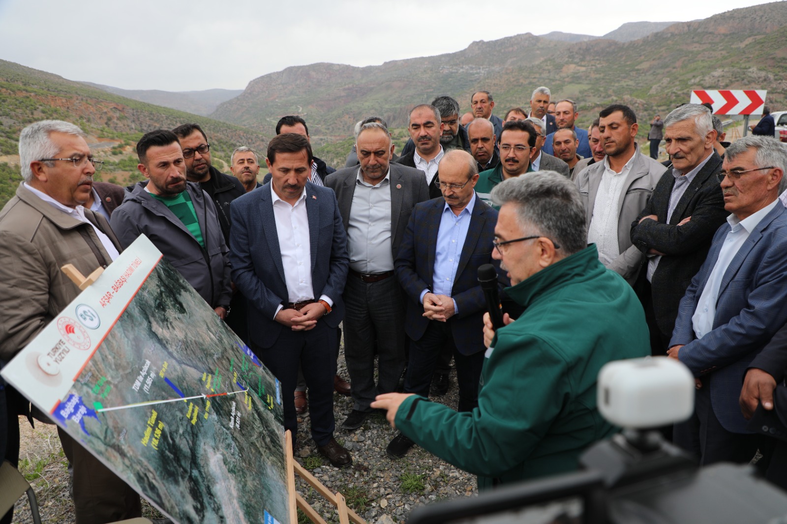 Çiftçi Mavi Tünel projesinin bitmesini bekliyor