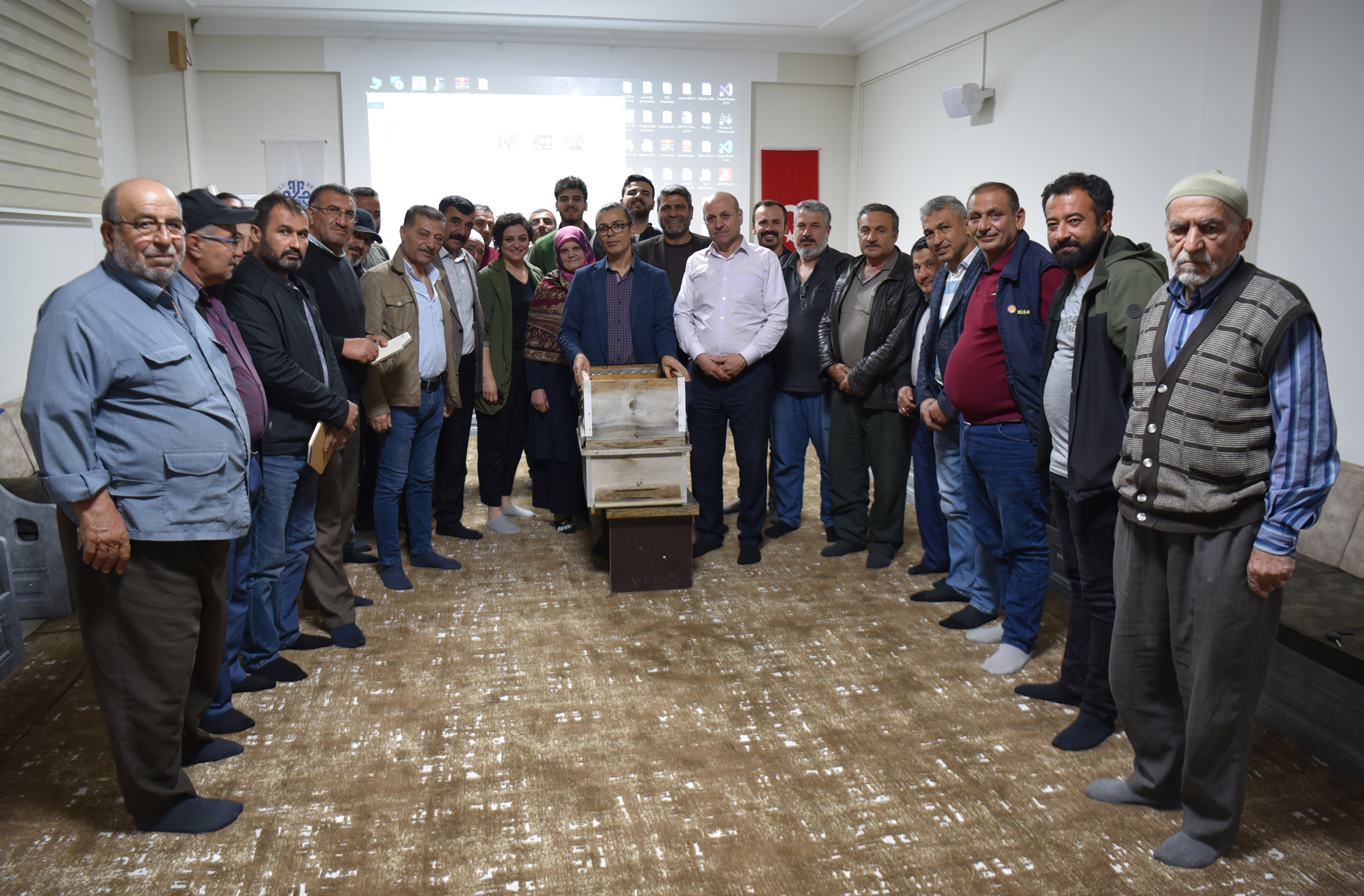 Belediye'den arı yetiştiricilerine destek