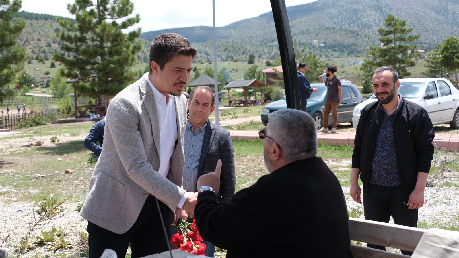 Milletvekili Özboyacı gençlere seslendi