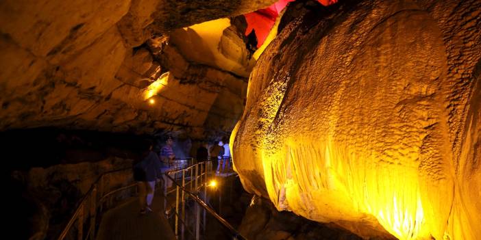 Konya'nın mağaralarına ziyaretçi akını