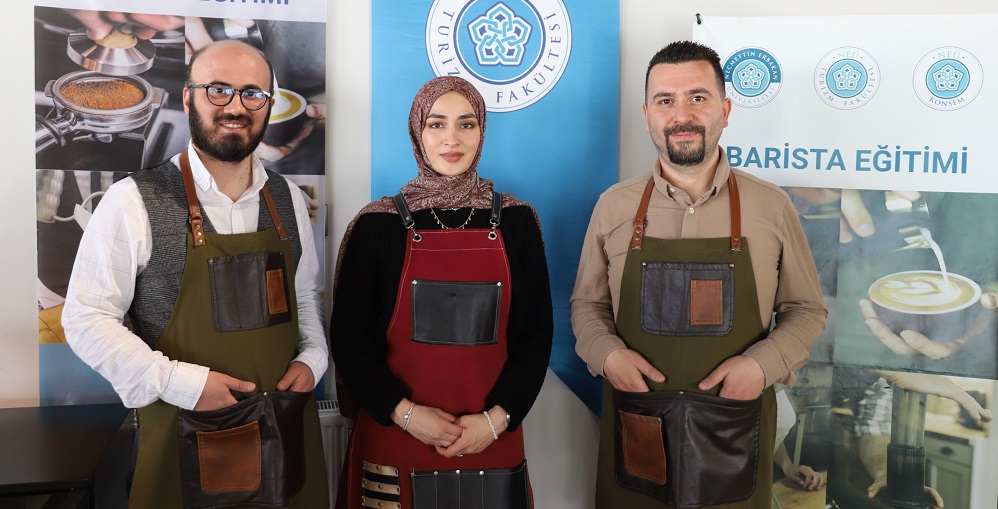 masterchef-yarismacisi-beyza-huri-aydin-neu-barista-atolyesinde-egitim-aliyor-3.jpg