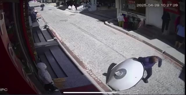 ta.jpg