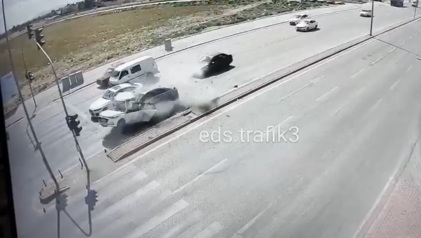 kaza.jpg