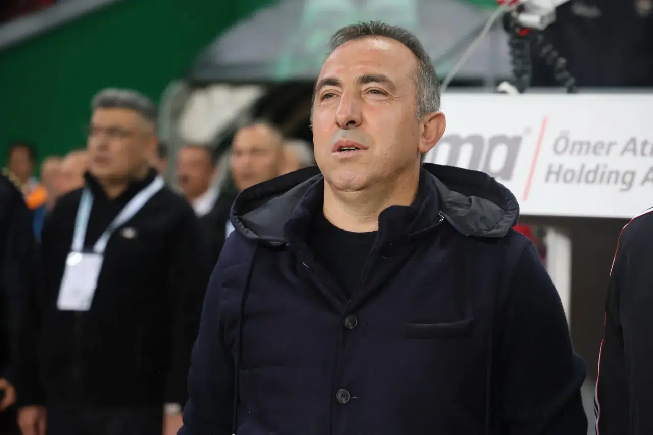3649-konyaspor-taraftari-ofkeli-recep-ucar-istifaya-davet-edildi-deniz-isliklandi.webp