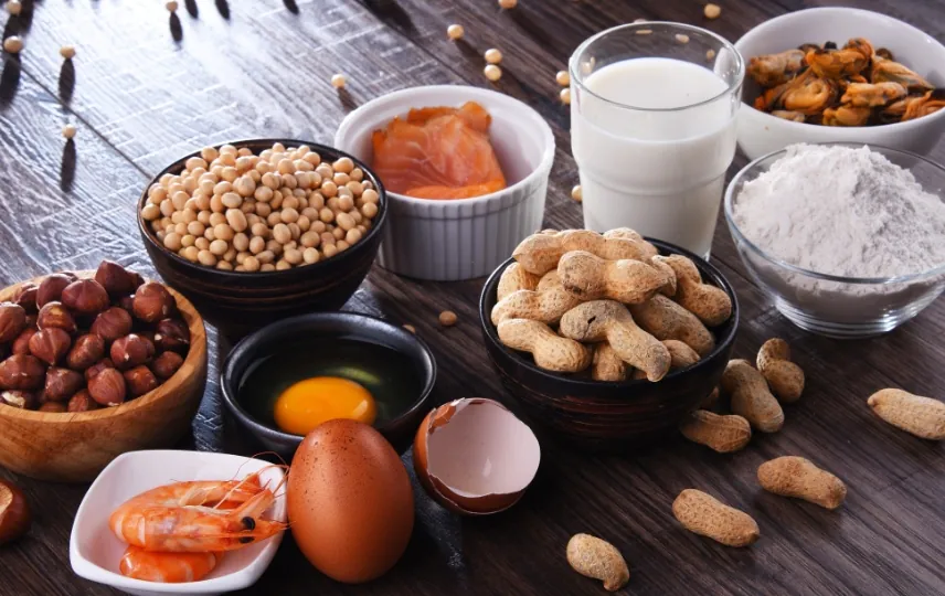 yetiskinlerde-besin-alerjisi.webp