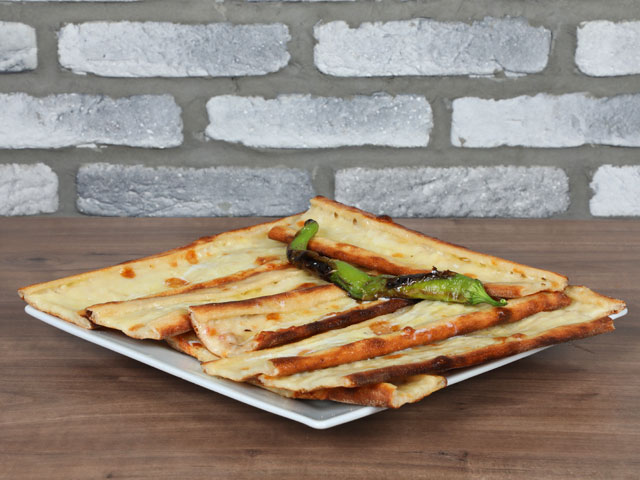 peynirli-borek-nerede-yenir-konya.jpg